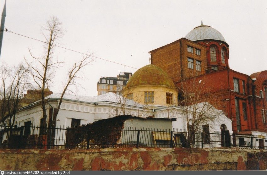 Большая грузинская храм георгия. Храм Георгия Победоносца в грузинах. Георгиевская Церковь Москва большая Грузинская. Грузинская Слобода в Москве. Грузинский храм на большой грузинской.