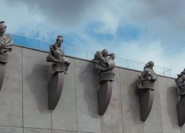 Изделия фабрики «Фиброль» концерна КРОСТ украсили фасады Южного речного вокзала  