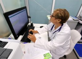К системе ЕМИАС планируется подключить несколько федеральных клиник