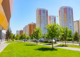 Более шести миллионов квадратных метров жилья построят в Москве до конца года